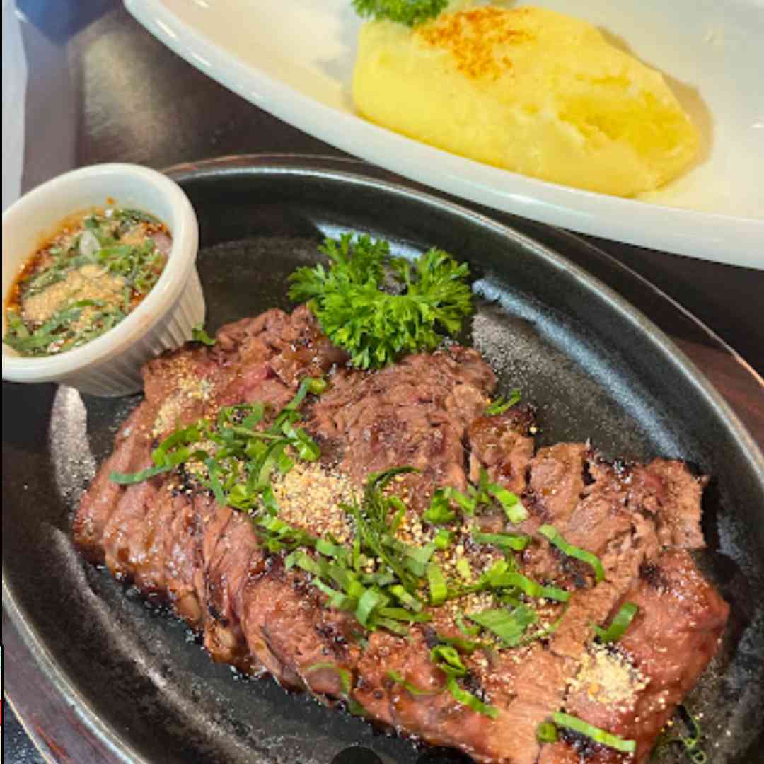 Nuatair Plus CentralWorld (Halal)